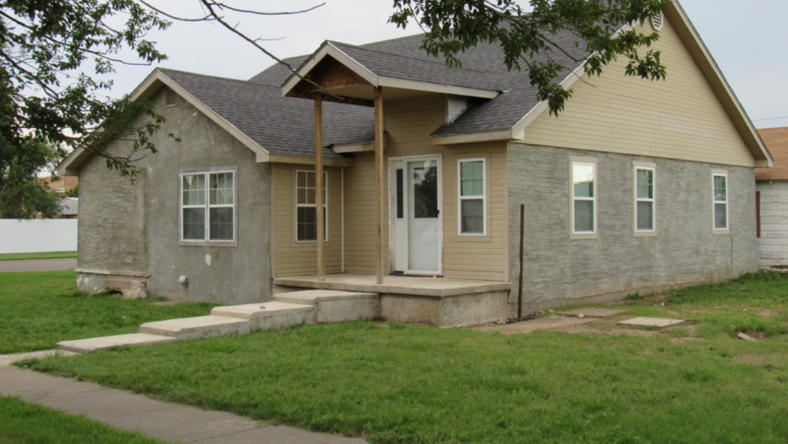 The Vision Marches On. 3 Bedroom house donatedand being moved to Holy Family Ministry Center Grounds The Expansion begins! Home donated by Dumas Hospital District becomes NEW Offices of Holy Family Ministry Center /Loreto on the Plains Personal Care Home in Hartley, Texas. Homes of Life Across America initiative will be Headquartered here.